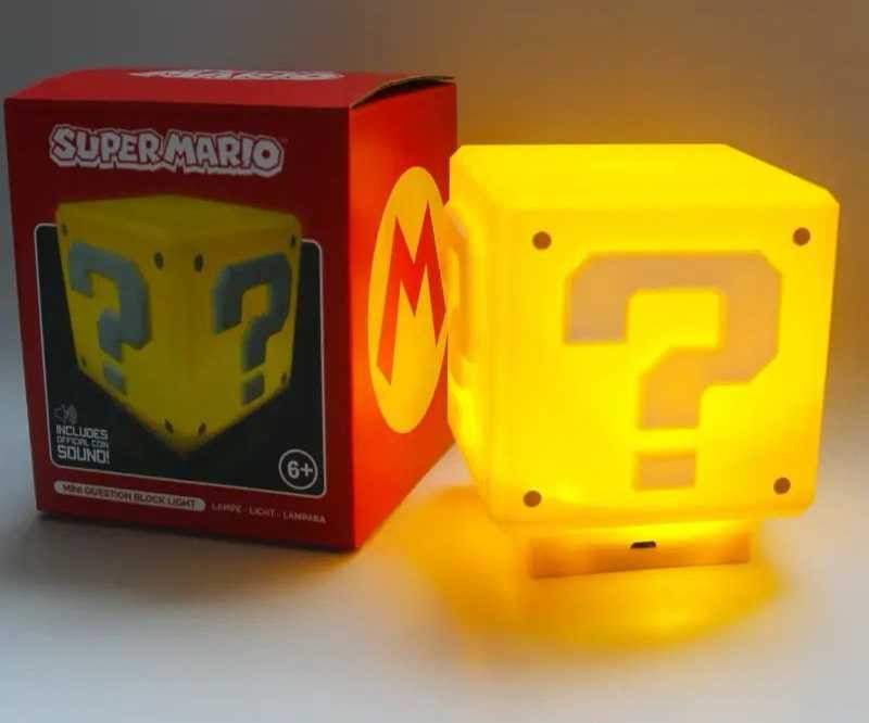 Lampara de cubo de Mario